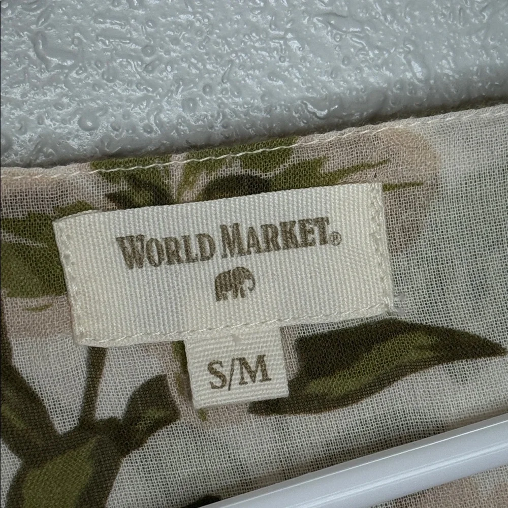 World Market Stella Ivory & Green Embroidered Floral Top S/M - Picture 2 of 6